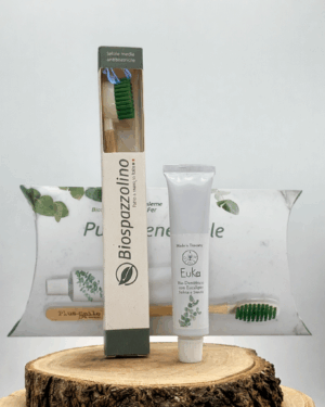 Combo spazzolino e dentifricio bio naturale Euka - Oligea azienda agricola di Massarosa LU