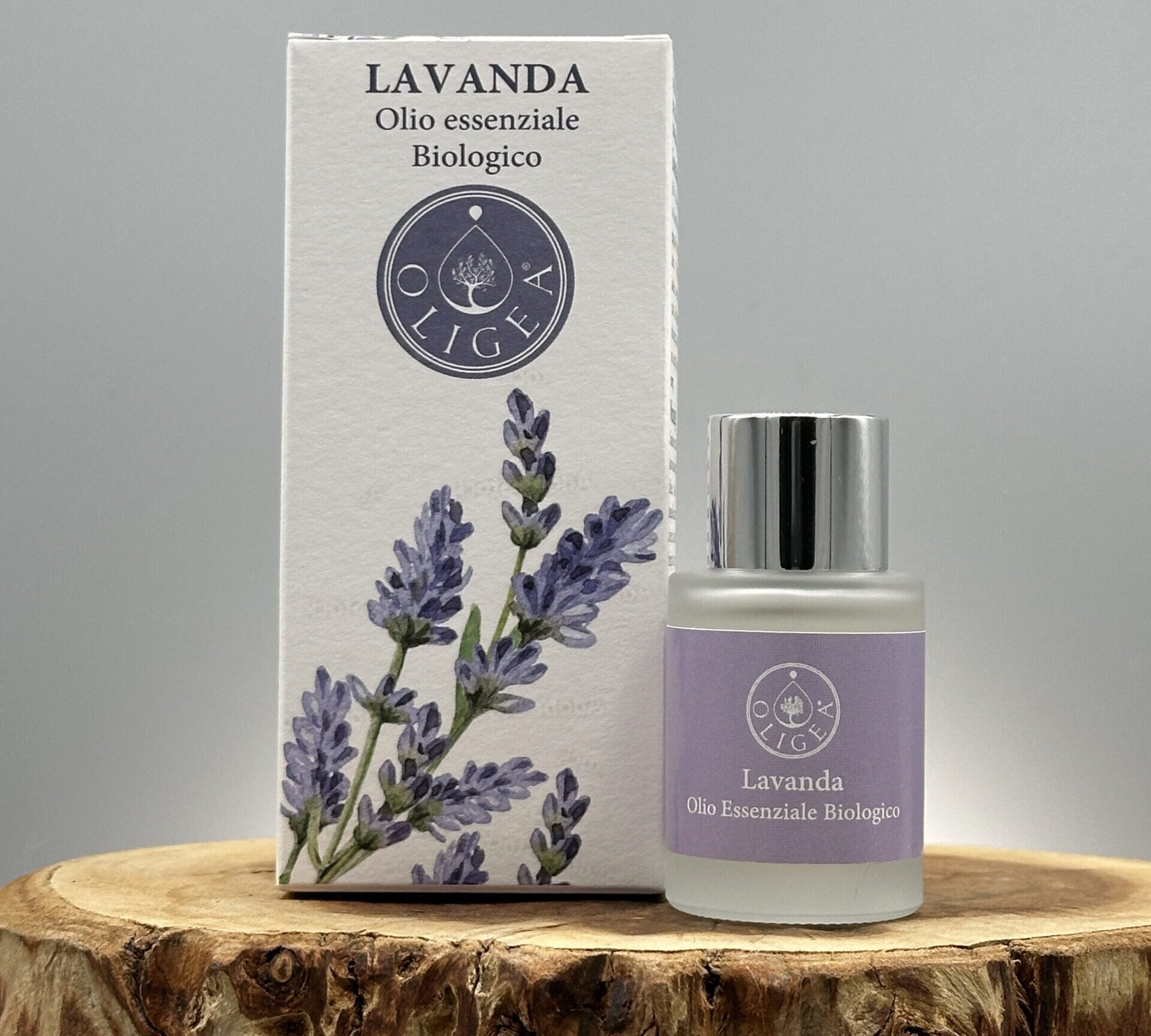 "Olio essenziale di lavanda Oligea, azienda agricola biologica toscana di Massarosa (LU) per utilizzo cosmetico e aromaterapico "